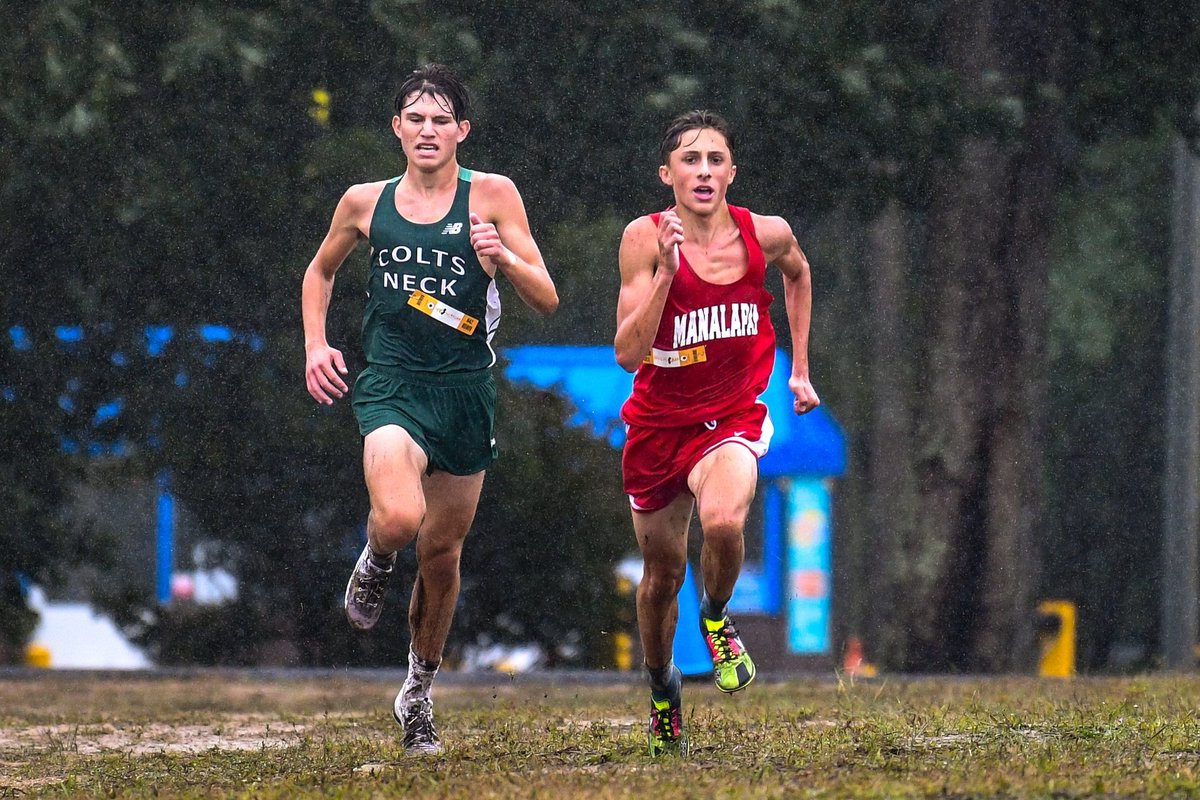 PDX_devine's tweet photo. 📸: Great NJ cross country photo here from @MaeKellert!  #pureXC https://t.co/xY4xGVztrT