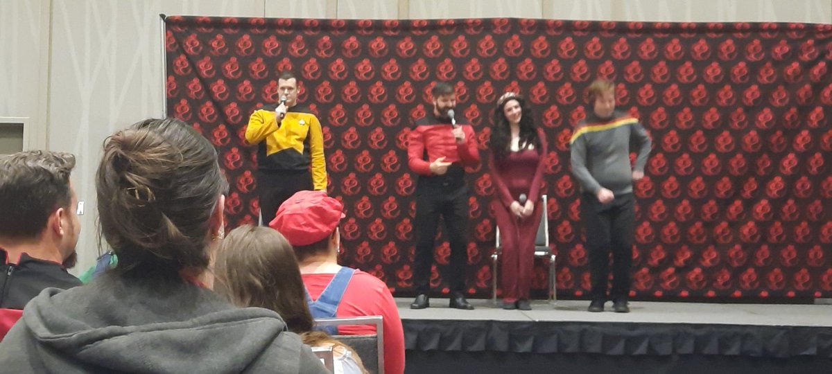 FunUtilityJacob's tweet image. Yay a Transporter song!
@USSImprovise @RoseCityCC