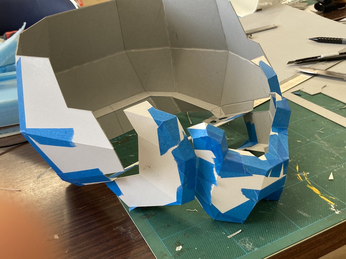 CAS04949605's tweet photo. 鋭意製作中 https://t.co/C9agDwgZdU