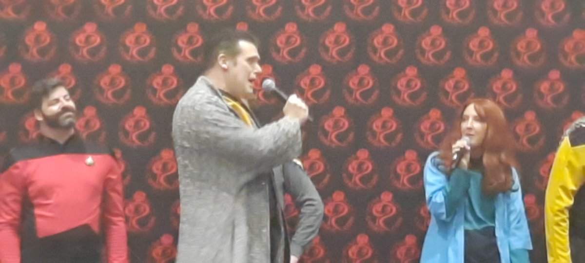 FunUtilityJacob's tweet image. Then Data stole the jacket while singing about being the best thief and learning nothing.
@USSImprovise @RoseCityCC