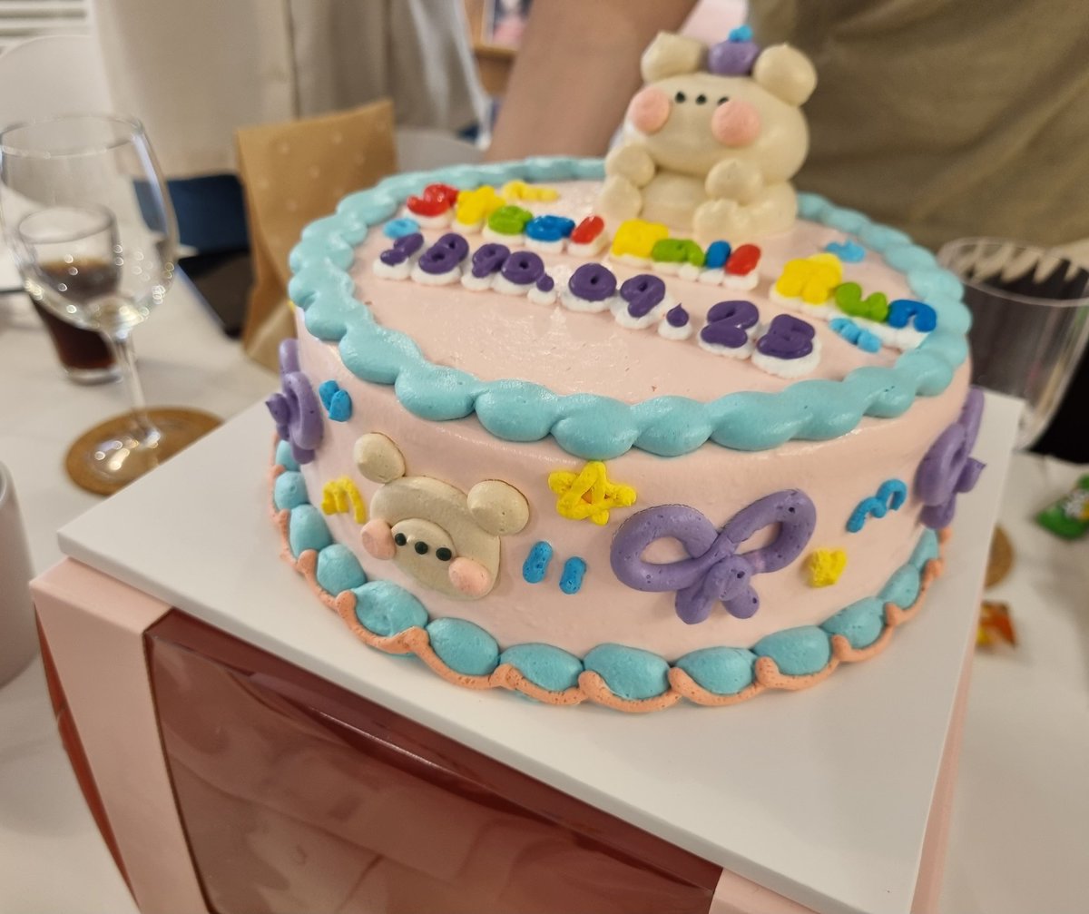 덕톡회 즐거웠습니다...
다들 조심히 들어가시고
다음에는 애니화 소식과 함께 황야에서 만나요