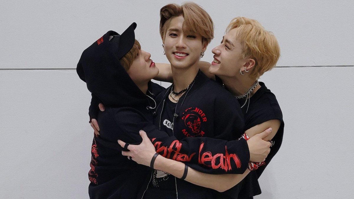 beyondyasmin's tweet photo. 3racha; where han is always in the middle of bang chan and changbin ☹️ https://t.co/T50r3GM5yx