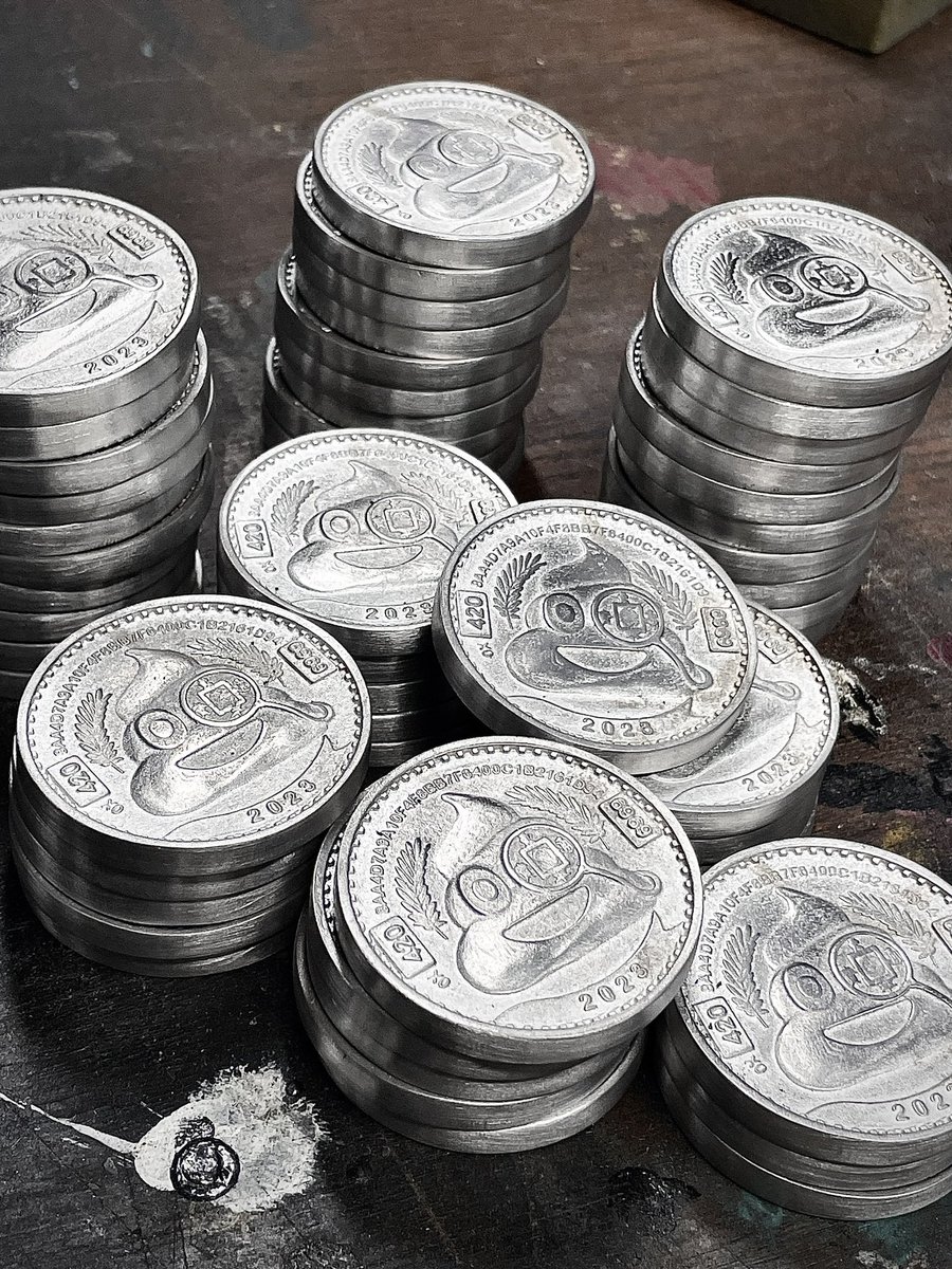 poocoineth's tweet image. Gold plating coming soon. $Dong