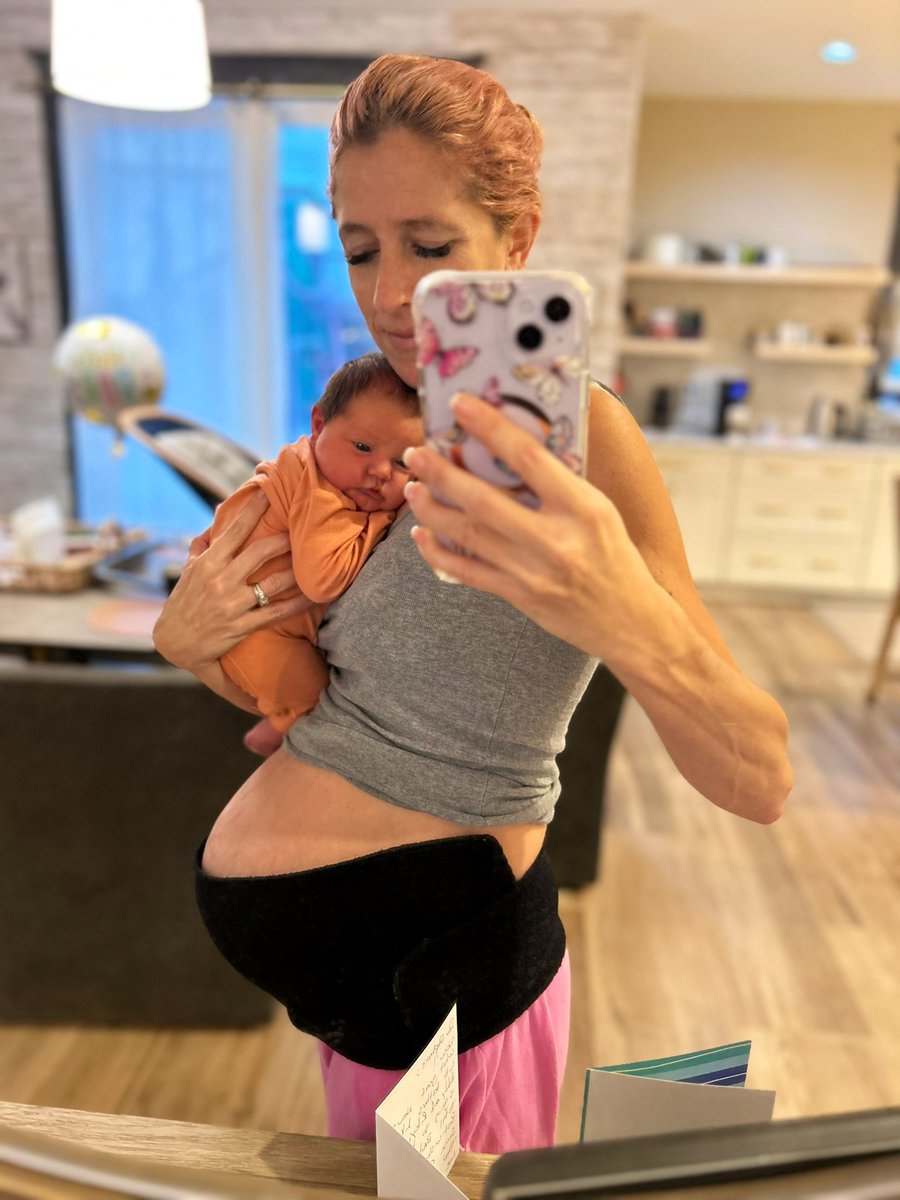 Steph_Rothstein's tweet image. What a difference a year makes. September 17th 2022 winning the US 10k Road Champs, September 17th 2023 I gave birth to my daughter Sophia. Motherhood and chasing dreams go hand in hand.