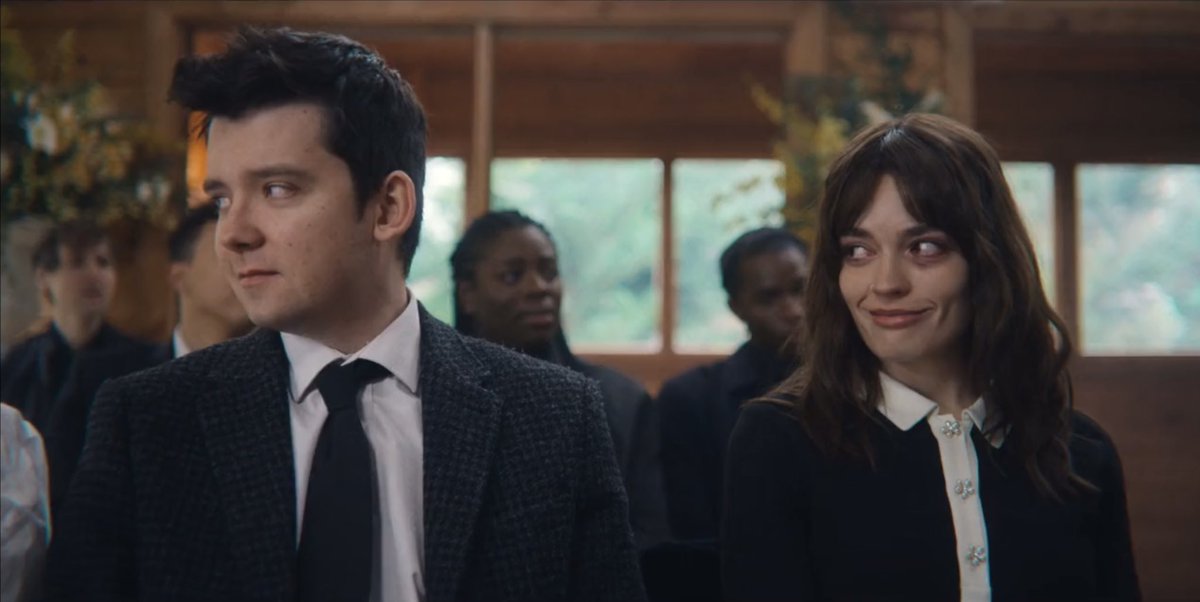 mr_tashiduncan's tweet photo. episode 6 is the best episode of the whole season. seeing all of the main characters come together and be connected in the same plot since they’re now all separated or how many are not on great terms with each other at this point was really beautiful. #SexEducation https://t.co/P1JK7INW6k