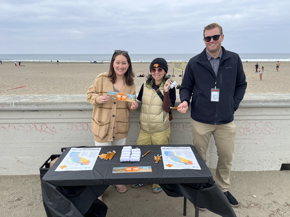 Bobakkabob37's tweet photo. Today was an absolutely phenomenal day!

It started with the @TheCACoast #CoastalCleanupDay so we had our usual #KeepOceanBeachClean series but with almost 7x the number of attendees! It was WILD 😍😍😍 https://t.co/cG3k2tJgeU