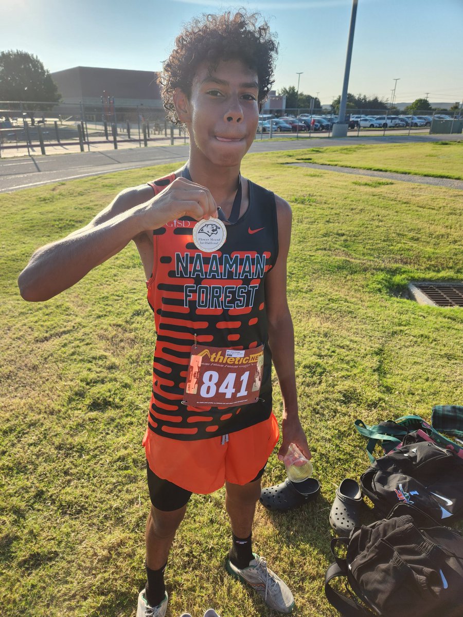 Naaman XC tweet media