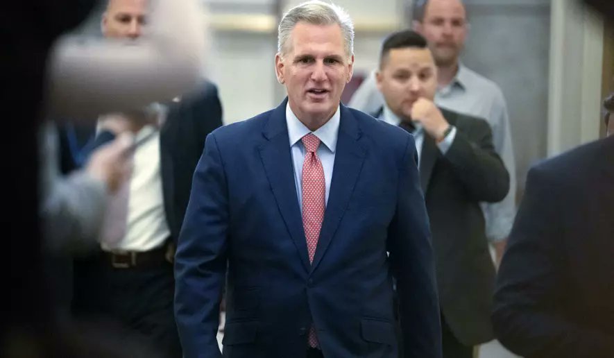 Antiwarcom's tweet photo. House Speaker Reverses Course, Will Add Ukraine Funding to Defense Bill
Rep. Kevin McCarthy says he will include $300 million in aid to #Ukraine in the annual defense spending bill, in an effort to pick up votes
by Kyle Anzalone
@KyleAnzalone_ 
https://t.co/2WhpMOtmZN