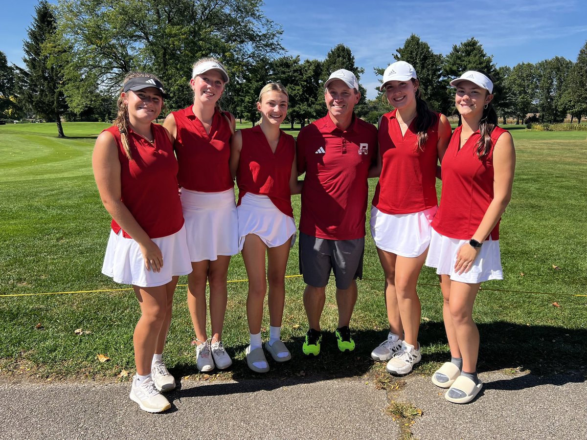 Great day for golf and the Lady Hornets! Finished the season with 426  in #Regionals shooting 204 on the back 9 to finish on a high note 😎 ⛳️🎉Scoring for #wereossville 
Terry-98
Rodkey-102
Darnell-110
Salmon-116
<a href="/indianahsgolf/">Indiana HS Golf</a> <a href="/RHSHornetsAthl/">RossvilleAthletics</a> #thankyouseniors #itsbeenfun