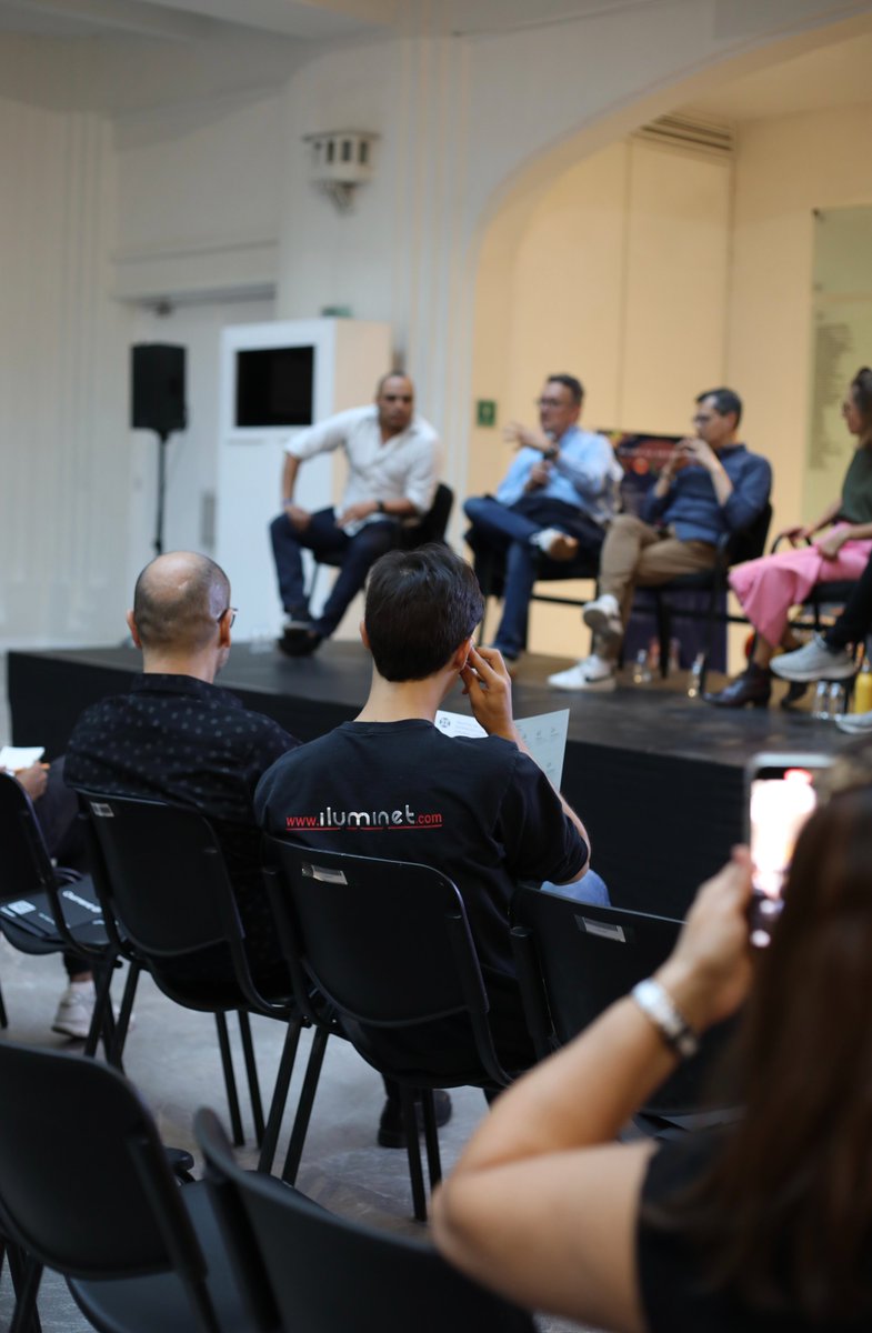 Iluminet tweet media