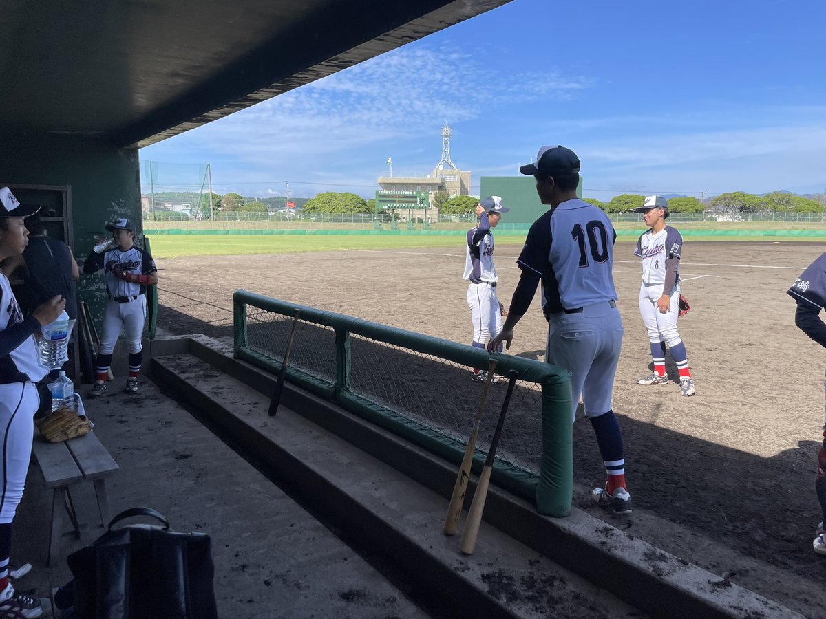 kuhw_baseball's tweet photo. 【リーグ戦第6戦】
対 宮崎大学

1番 遊 高山  #大分舞鶴 
2番 中 甲斐  #津久見
3番 三 小野寺  #日向学院 
4番 一 荒木  #開星 
5番 左 堀下  #佐賀商 
6番 投 横山  #宮崎学園 
7番 右 井門  #杵築 
8番 二 三浦  #飯野 
9番 捕 佐藤  #楊志館 https://t.co/9imhRdpoyv
