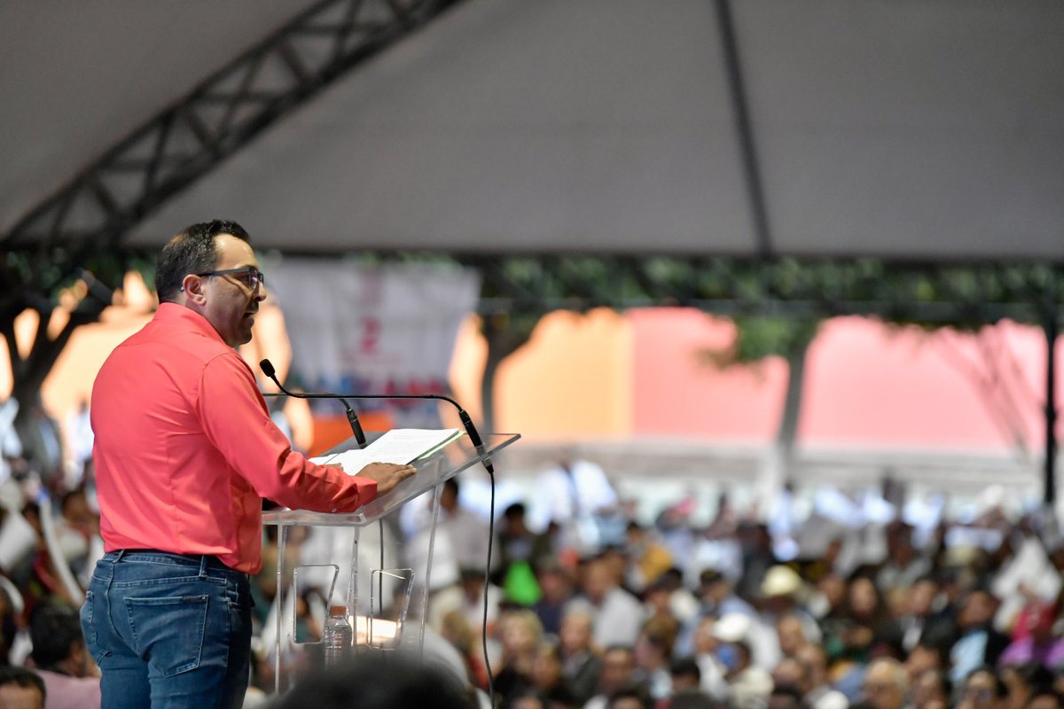 Alejandro Moreno tweet media