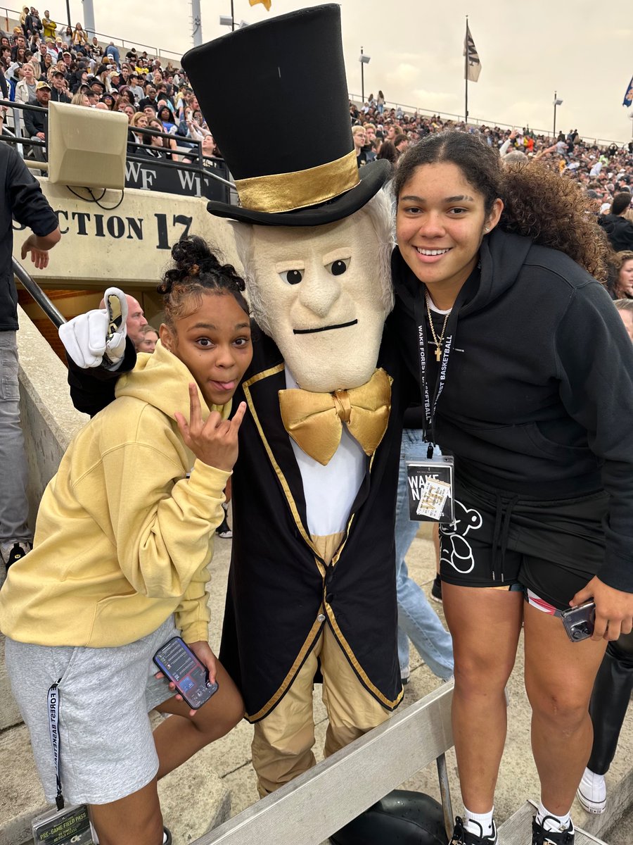 Caitlyn Jones (C5) tweet media