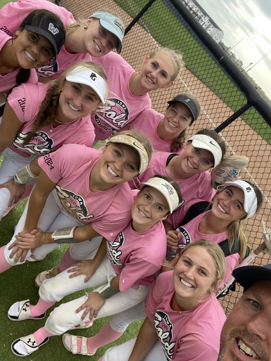 Iowa Gold Hesseltine tweet media