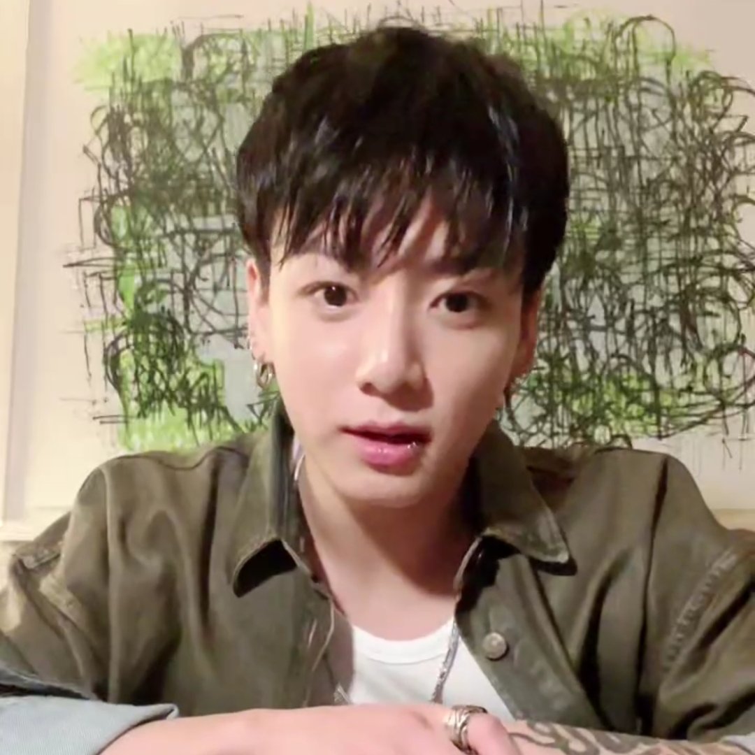 mhereonlyforbts's tweet image. Omg apparently it's the same place... I'm not crying you are 🥺😭