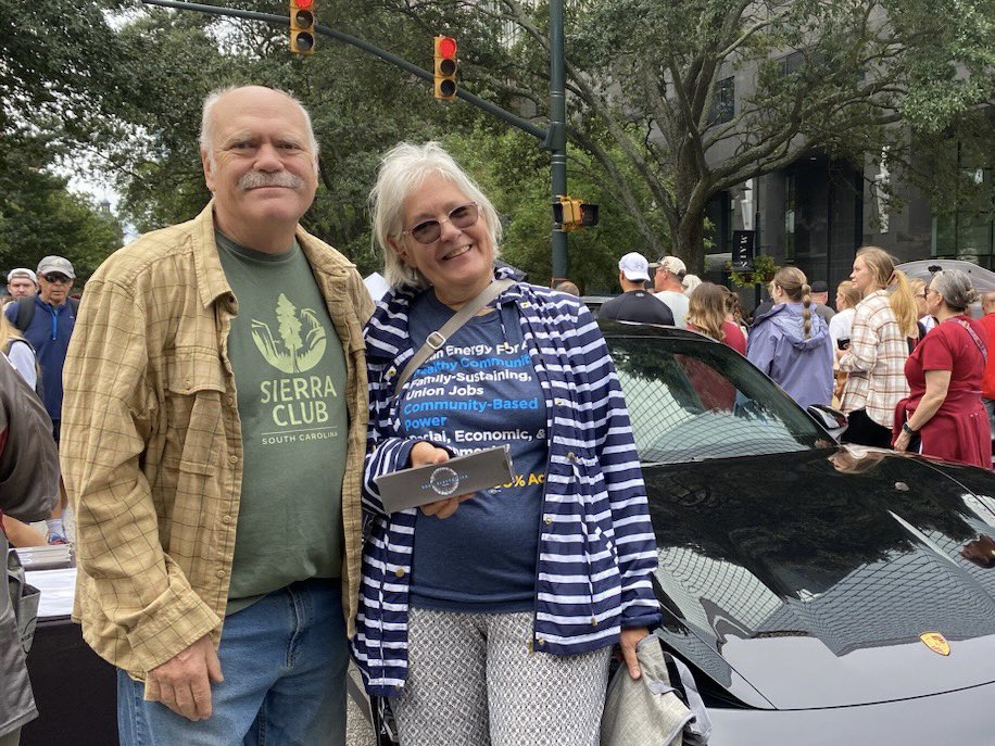 We visited the Columbia Soda City “ Drive Electric “yearly event -sponsored and supported by National Sierra Club( partnering with other organizations/businesses)  .Plan on attending next year