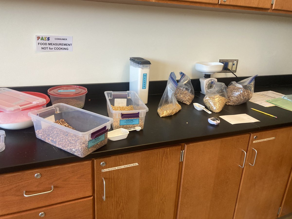 TalawandaSS's tweet photo. THS PAES Lab https://t.co/GnN53XZFic