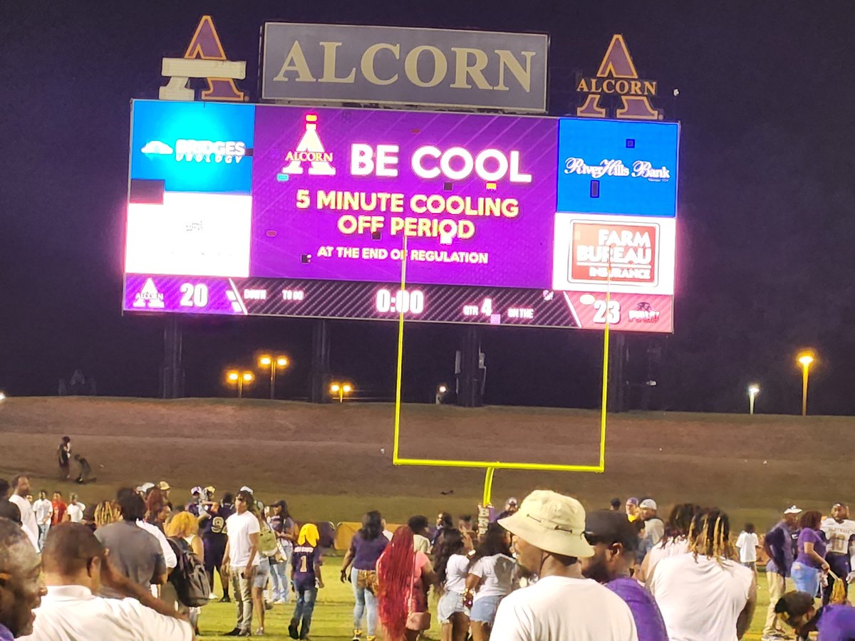 CoachWatson8's tweet image. 1-0 #SpecialTeams #CantBeBroken @PVAMU_Football