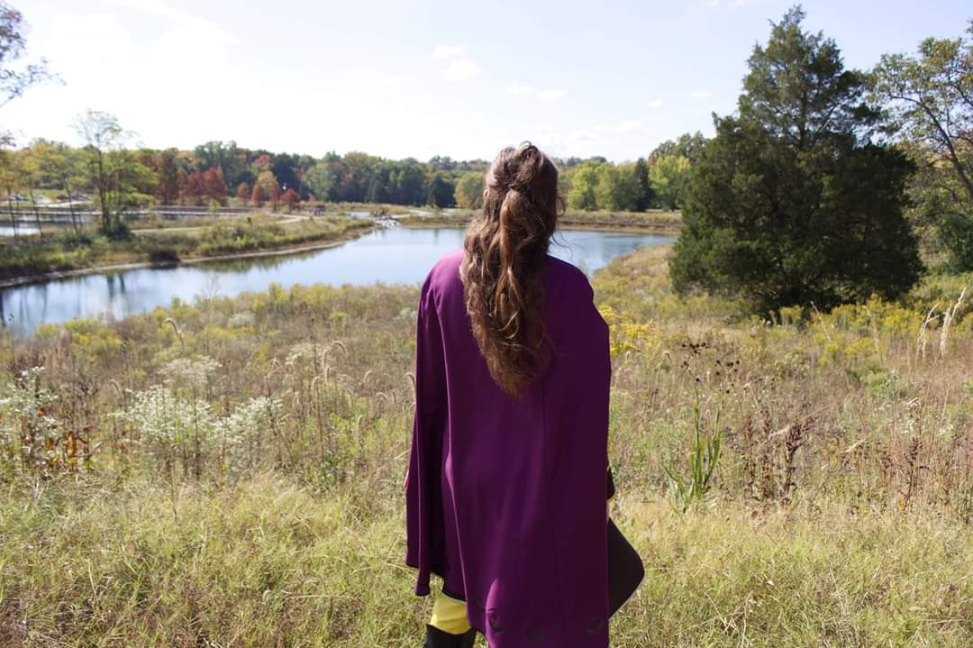 handofthemperor's tweet photo. It's the first day of fall and here's a throwback to one of my favorite fall photos I've gotten. 

📷 @itstherealderek 

#Anna #frozencosplay #frozen #princessanna #cosplay https://t.co/CMKvaiILU0
