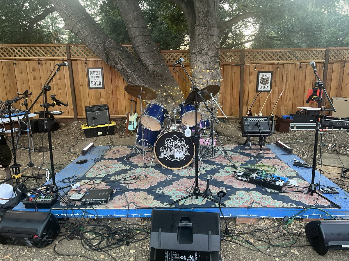 meatalarm's tweet photo. Playing at the Shady Lady https://t.co/l6cIykcOFr
