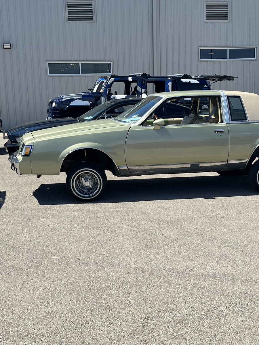 molinar_dally's tweet image. #OCAllIn #OCCarShow #OCXchange Low rider.