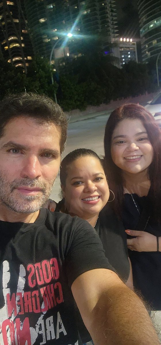 Found Eduardo Verástegui downtown  Miami #SoundOfFreedom 🥰🥰