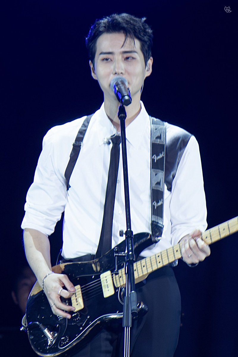 foxrainn_'s tweet photo. - #pqrt taec wore this shirt during 2PM's 15th anniversary concert and young k at mbc idol radio concert 😍🥹 #2PM #TAECYEON #택연 #DAY6 #YoungK #영케이 https://t.co/0tNHr2YP7b