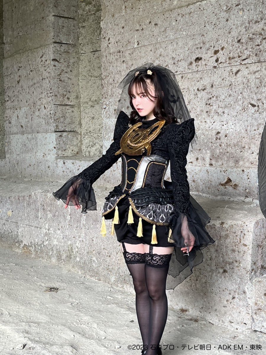 坂巻有紗 シリアルナンバー付き 直筆サイン入り写真パネル ラケシス ガッチャード 坂巻有紗&STAFF on X: