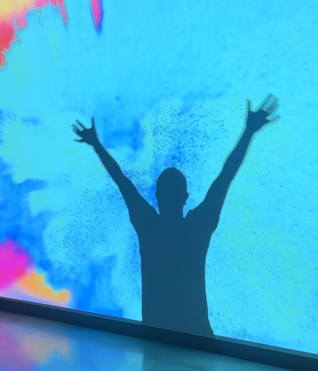 Official_AlexB_'s tweet photo. Thank you @wonderspaces / @wonderspacesATX for an immersive and interactive day date experience with my love, @jenniifrias! #Wonderspaces #WonderspacesATX https://t.co/mMnkceHbi6
