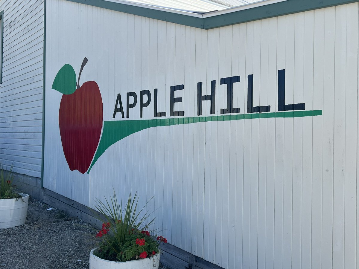 kymlamb's tweet photo. It is the season for apples!!! Apple Hill Orchard offers a fantastic day filled with fun and fruitful flavors! https://t.co/VCtu29tRwP