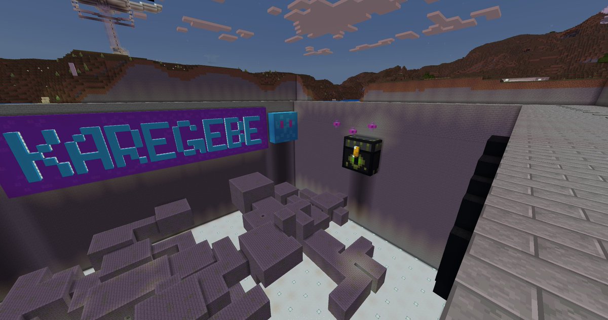 Karegebe's tweet photo. #Stronghold liberada y decoración externa al 100%... Toca desalojar a los bichos dentro, decorar y recibir a los nuevos inquilinos #Minecraft #Bedrock https://t.co/iudyTK21E0