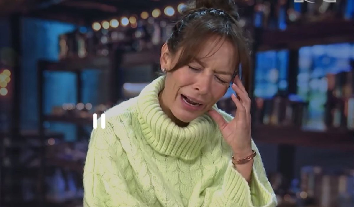 AAndrees72's tweet photo. #MasterChefCelebritycolombia lo mejor del capítulo de hoy, la cara de @acevedocarolina  porque no la llamaron🤣🤣🤣🤣 https://t.co/RmFvRqxTkE