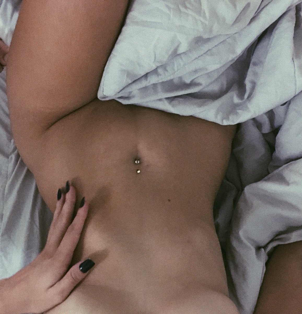 SensualGram's tweet photo. https://t.co/VKwsrIt5Vo