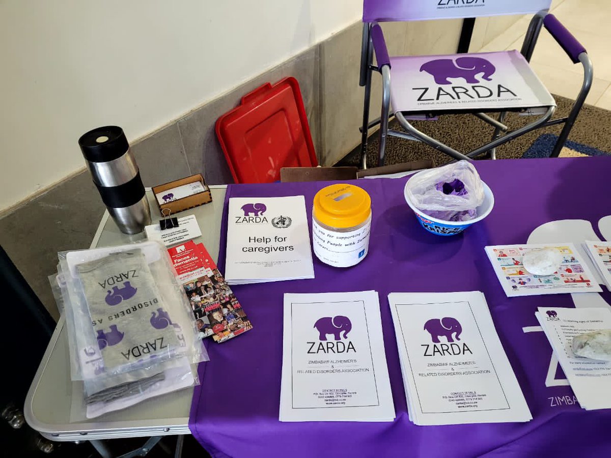 Yesterday we had information tables at Pick n Pay Westgate and Borrowdale. #WorldAlzMonth #ReduceRiskNow #nevertooearly #nevertoolate