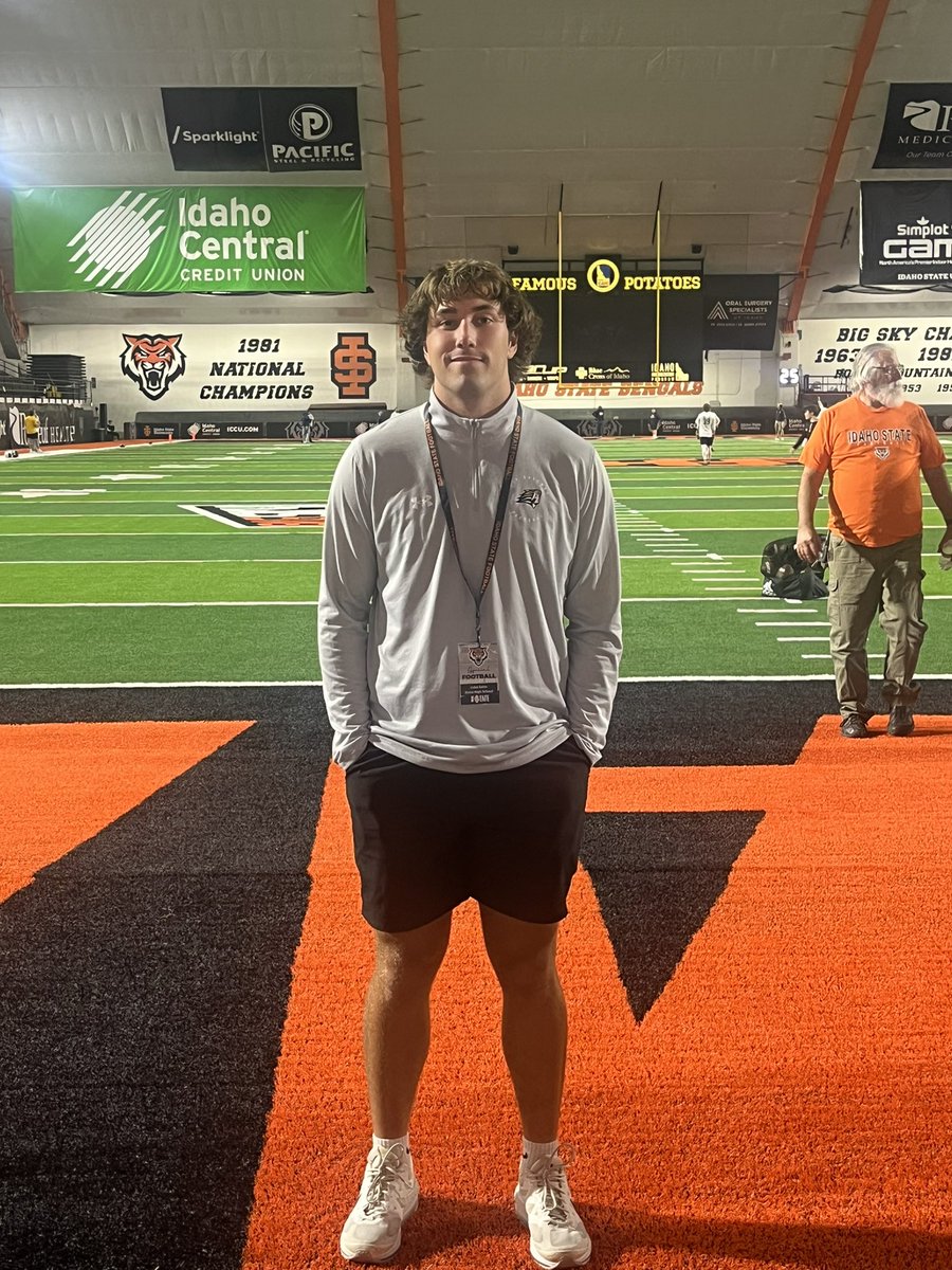 Luke Selto tweet media