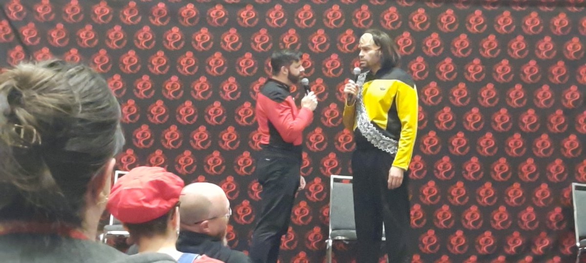 FunUtilityJacob's tweet image. Poor Worf can&apos;t go on the heist because he&apos;s too darn tall.
Awww.
@USSImprovise @RoseCityCC