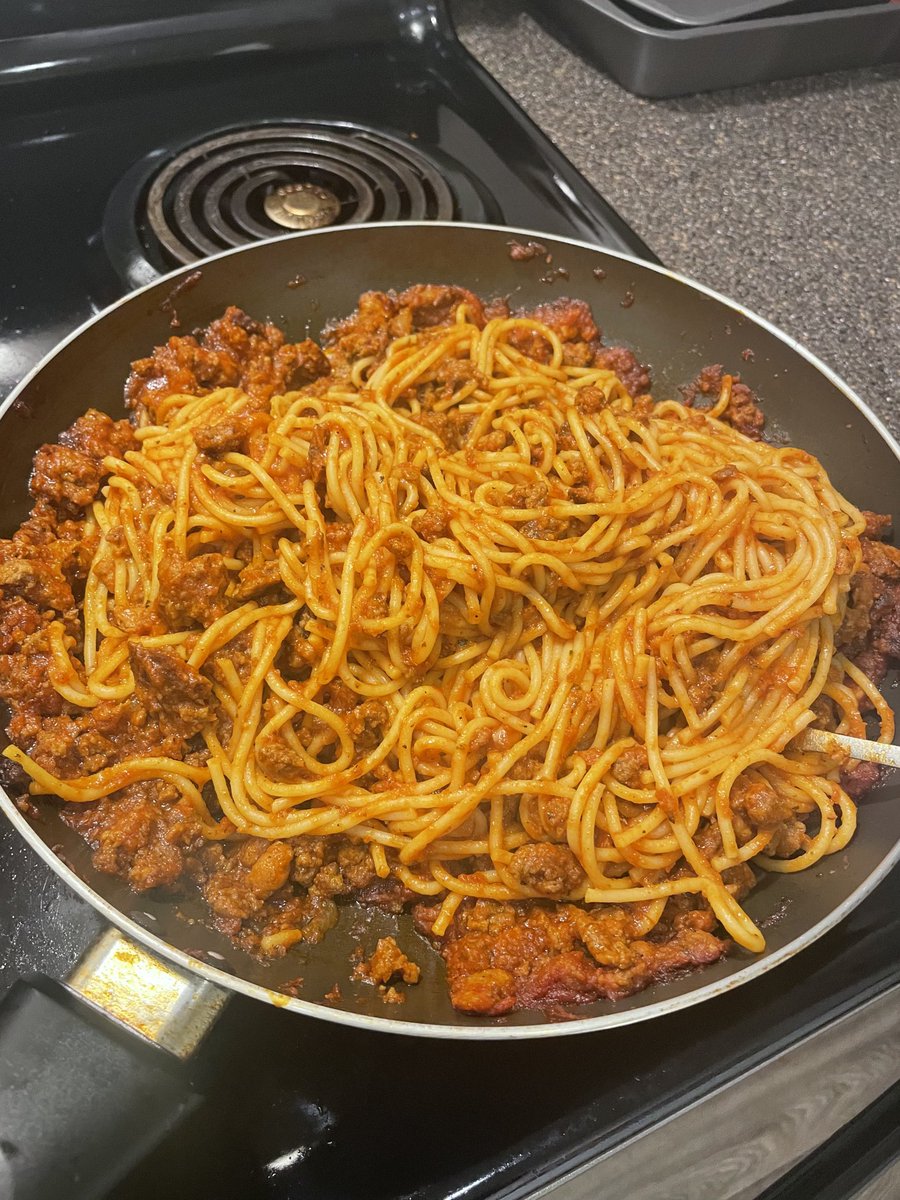 darrellwrenn's tweet photo. D. Wrenn Homemade Spaghetti.ππ½π
Enjoy your weekend.ππ½
#GODBless
#HomemadeSpaghetti
#Pasta
#Spaghetti
#BeefSpaghetti
#Cooking https://t.co/MGxmy56awv