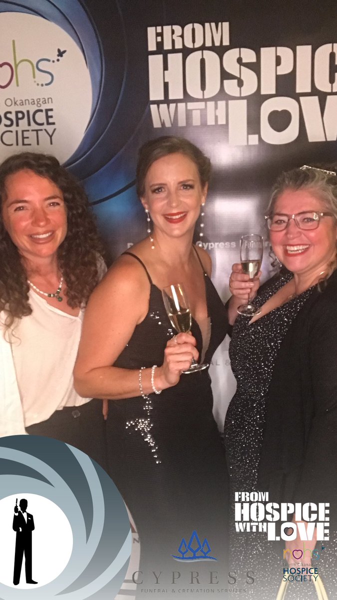 MadAboutPaper's tweet photo. Great evening! Great cause! #HospiceSociety #NOHS https://t.co/UNCbBGGrgn
