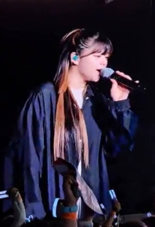 Surfer_Silver92's tweet photo. Jeongyeon hairstyles for yesterday and today💚

jeongie weongie               yoo jeongyeon https://t.co/i2i9a4557E