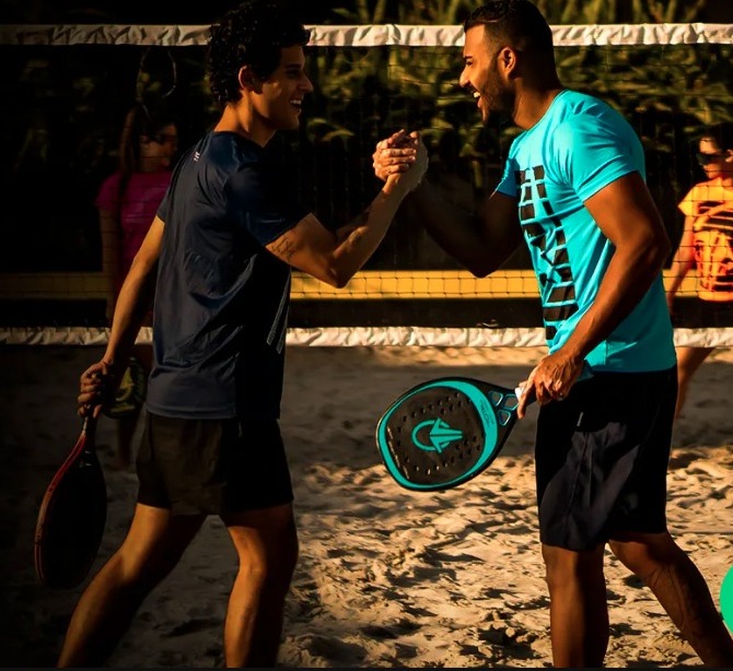 md__sabbir00's tweet photo. Produtos com foco na qualidade desde o projeto, à produção, ao design, aos materiais usados e acabamento. Os produtos da Total Beach Tennis foram desenvolvidos com a mesma paixão que sentimos ao descobrir esse esporte. 
Learn More: https://t.co/bOg8WP1kzn https://t.co/vd34SpAl4G