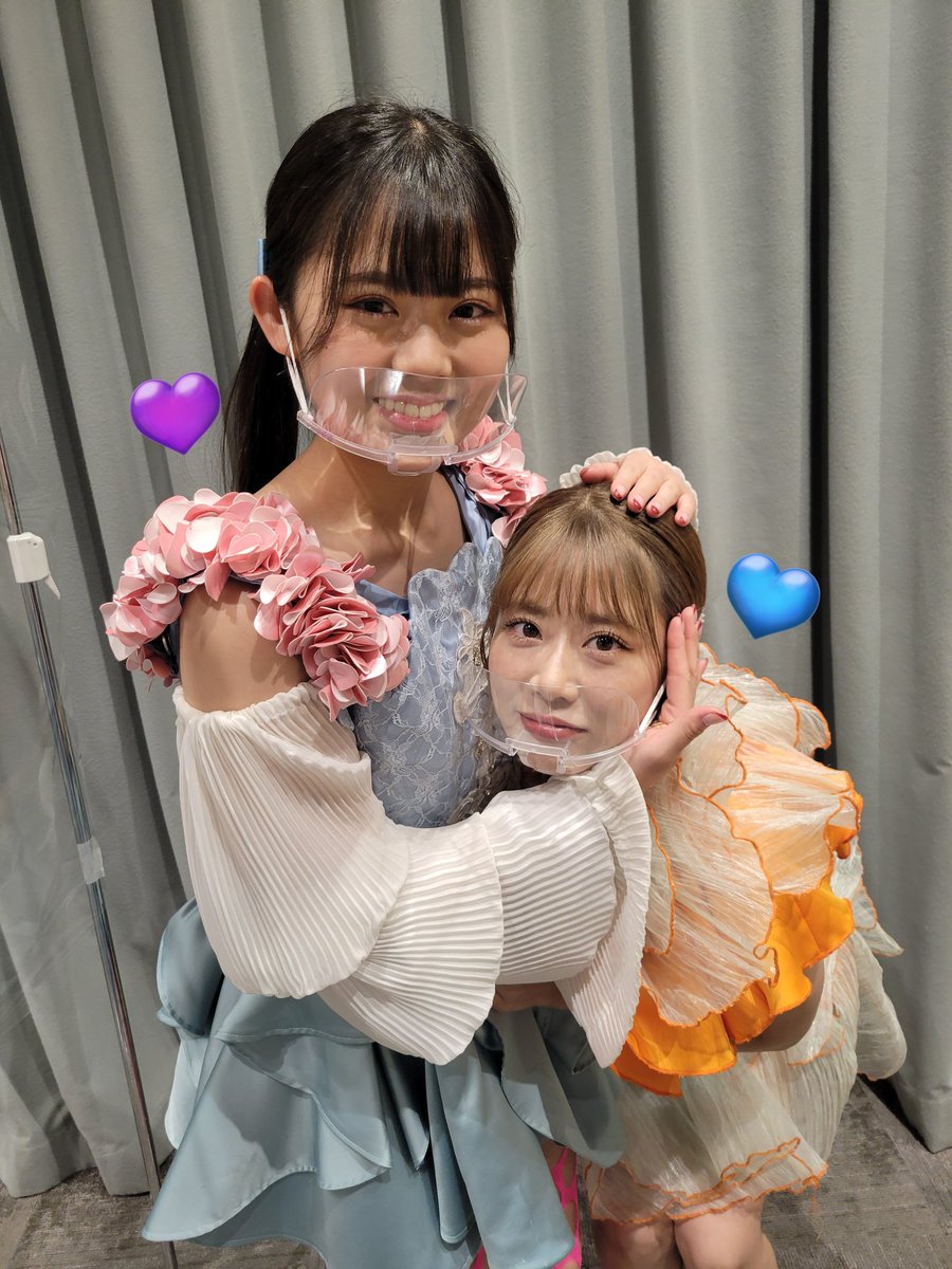 annuchan_shukiO's tweet photo. ななこちゃんがマリちゃんの頭なでなでをリクエストしたんですが、マリちゃんの表情と手の添えられ方で想像以上に面白いことになってる､､笑
#ななこのほっぺ 
#超絶可愛いマリちゃんレポ https://t.co/DqvoneTNeB