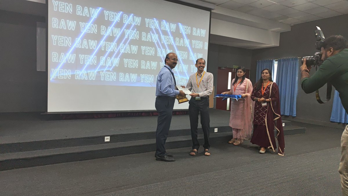 Rammurthy Kulkarni🇮🇳 (@ram03kul) on Twitter photo Who else can deliver it better!!
Dr. Balavenkat sir on PNS guided above clavicle blocks
1. On par with USG when it is done the right way
2. PNS still relevant in India
<a href="/AoraIndia/">AORA India</a> <a href="/DrRiteshRoy1/">Prof Dr Ritesh Roy</a> <a href="/tsmurali/">Murali Thondebhavi</a> #YENRAW23 Who else can deliver it better!!
Dr. Balavenkat sir on PNS guided above clavicle blocks
1. On par with USG when it is done the right way
2. PNS still relevant in India
<a href="/AoraIndia/">AORA India</a> <a href="/DrRiteshRoy1/">Prof Dr Ritesh Roy</a> <a href="/tsmurali/">Murali Thondebhavi</a> #YENRAW23