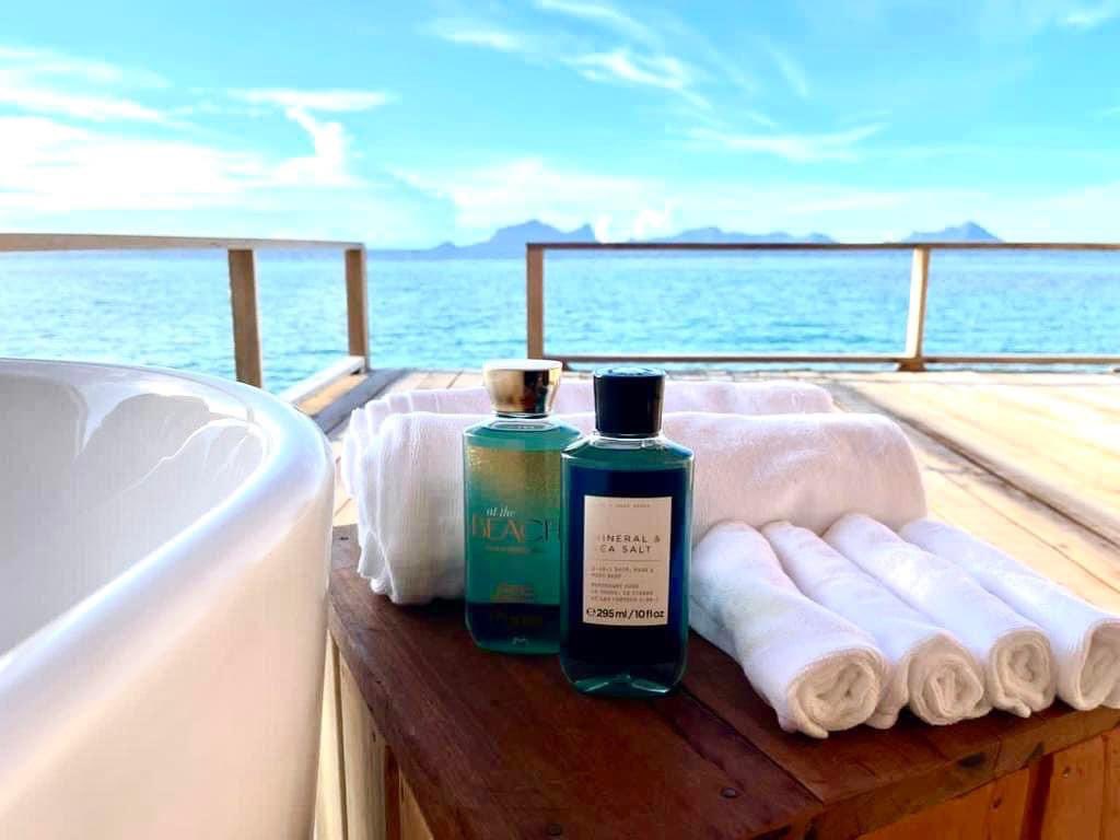 iwanqais's tweet photo. Resort baru juga ni dekat Semporna. Masuk dalam bajet dulu. Manalah tahu esok lusa kawen, boleh plan honeymoon terus. 

📍Sisipan Island Resort, Semporna Sabah https://t.co/uRaabWS1ms