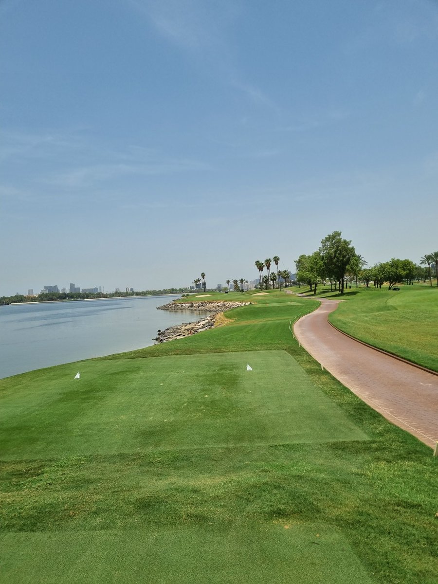JohnD_5's tweet photo. After a summer that went in far too quickly, today marks the end of my internship at @DubaiCreekGolf. But I will be staying here, as of October 1st I will be taking up the assistants role here at DCGYC. Big thanks to @golf_wells for the opportunity. https://t.co/OVO5ZJGSEw
