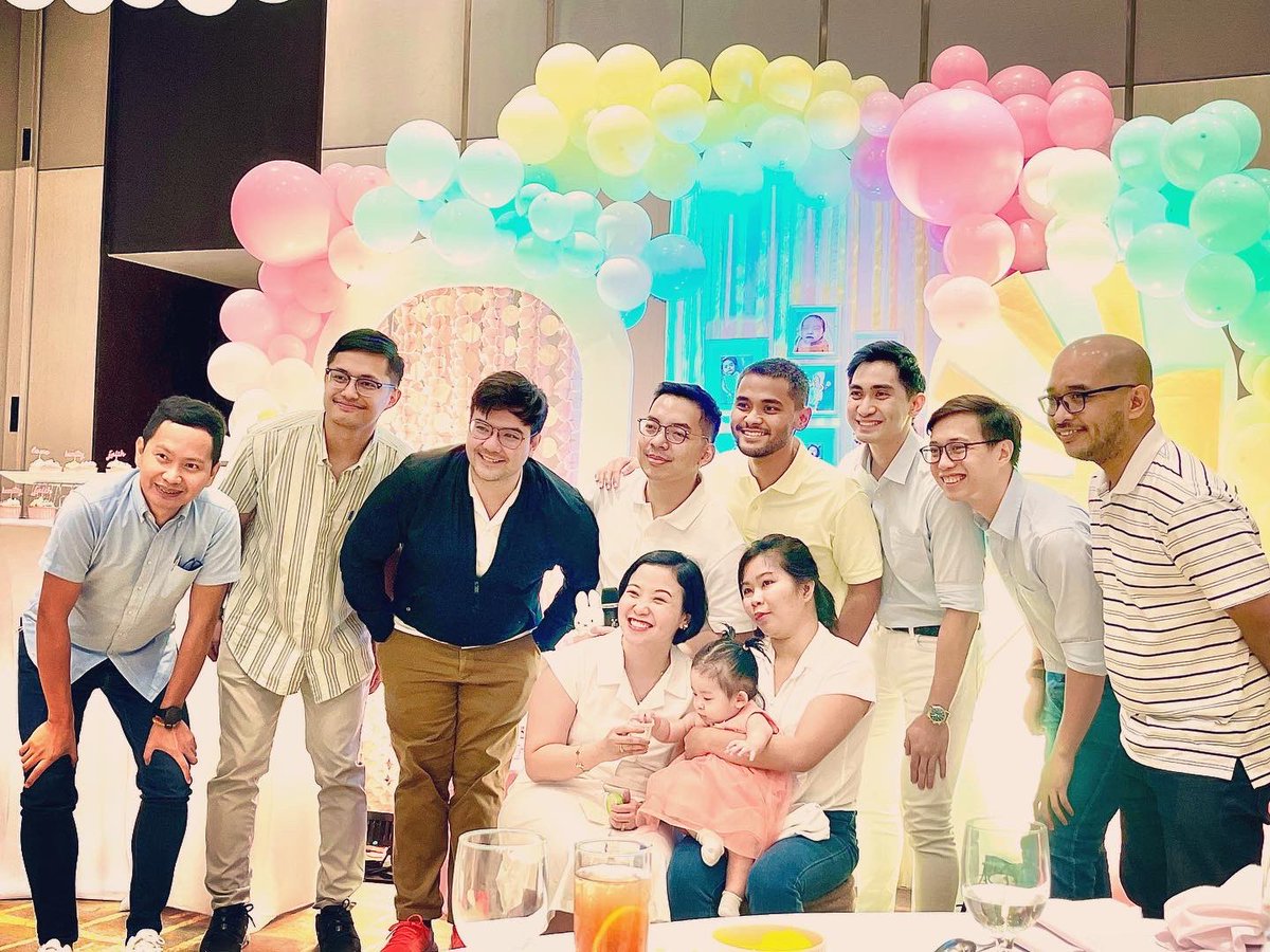 IAm_JDC's tweet photo. Ninong duties! 😅
Love you, Frances Sue! 🫰🏼💛🩵🩷 https://t.co/q4UFPP2gUu
