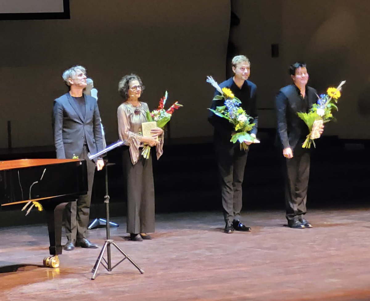 A very entertaining and informative evening about the great writer Heinrich Heine last night at Nikolaisaal Potsdam: with the actors Barbara Auer & Jens Harzer as well as pianist James Baillieu. #nikolaisaal #barbaraauer #jensharzer @jbaillieu #heinrichheine #potsdam