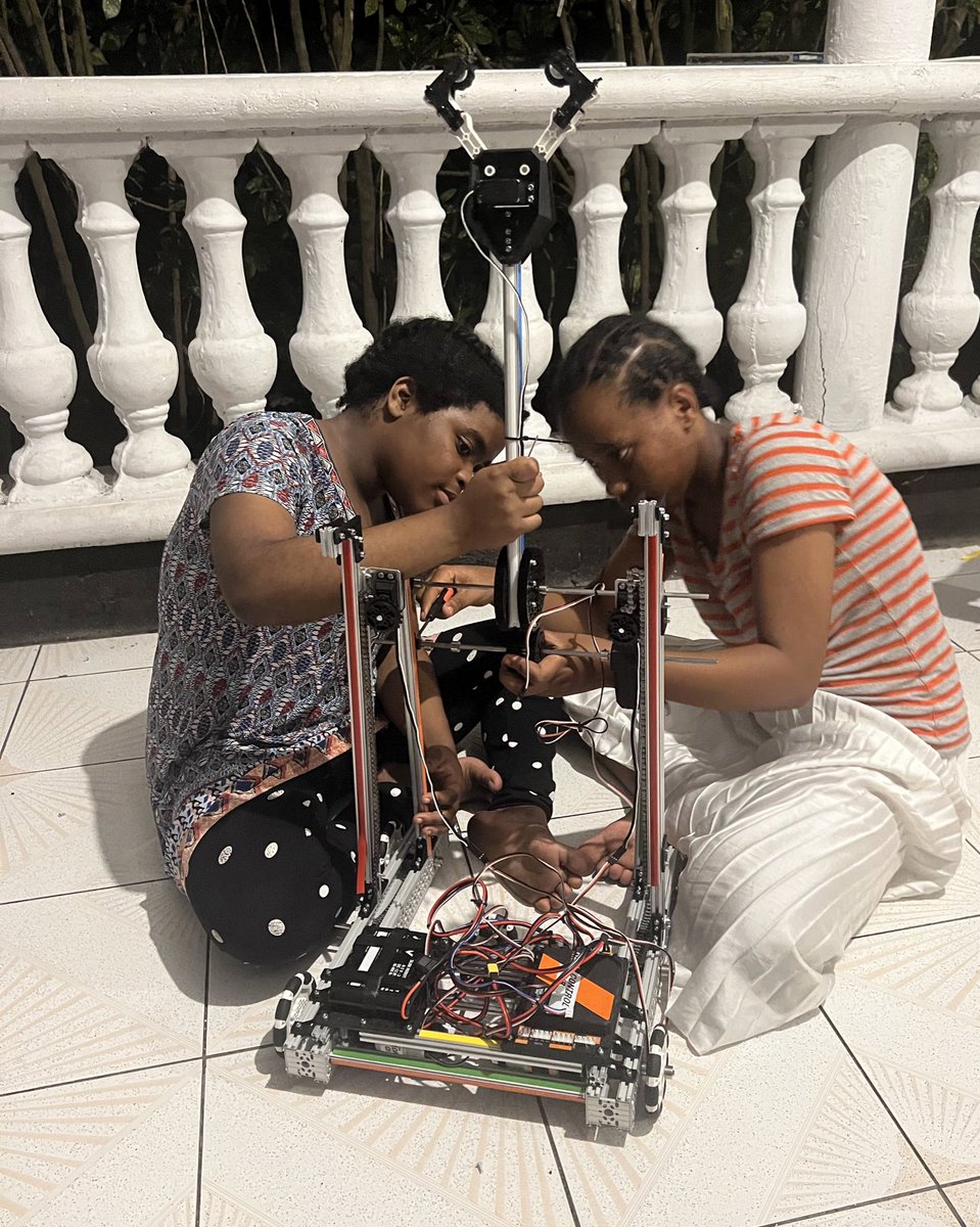 Armel sylva 🇰🇲 tweet media