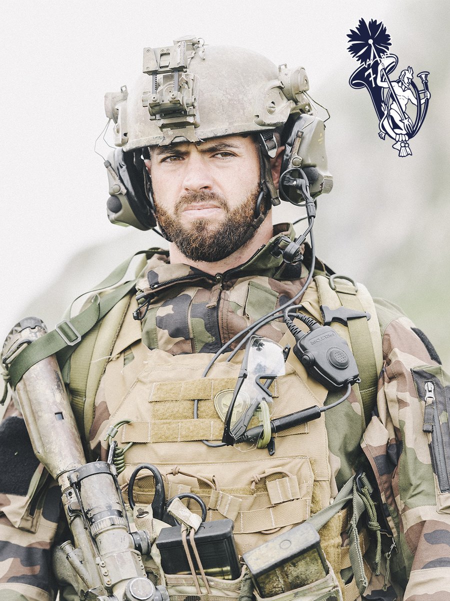 [IN MEMORIAM]

Le 7e BCA honore la mémoire du sergent Maxime Blasco, mort pour la France, dans l’accomplissement de sa mission, le 24 septembre 2021. 

L'ensemble du bataillon "de fer et d'acier" a une pensée toute particulière pour lui et pour sa famille.