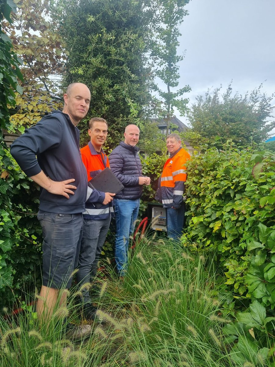 MichielFerwerda's tweet image. Vrijdag had ik een hele interessante dag. Ik was weer een dag mee in de praktijk en kreeg een geweldige introductie in #waterhuishouding &amp;amp; #riolering. 
Wat een interessant werkveld waar men dagelijks werkt om de voeten van westlanders droog te houden.👌
De komende maanden ga ik