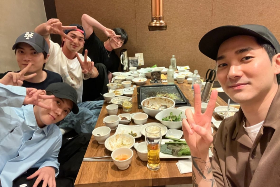 #NUEST Members Reunite + Share Photos From Group Hangout
soompi.com/article/161581…